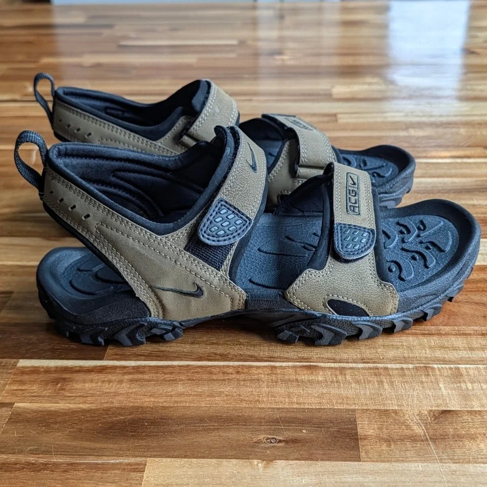 Vintage Nike ACG Air Deschutz Sandals Men's Size 10 Brown Black Blue